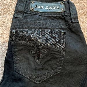 Rock revival jeans 26